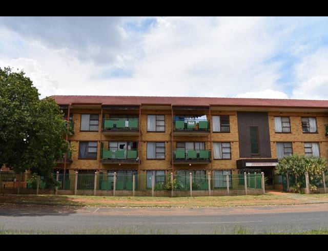 BUSINESS FOR SALE IN VANDERBIJLPARK CW 4